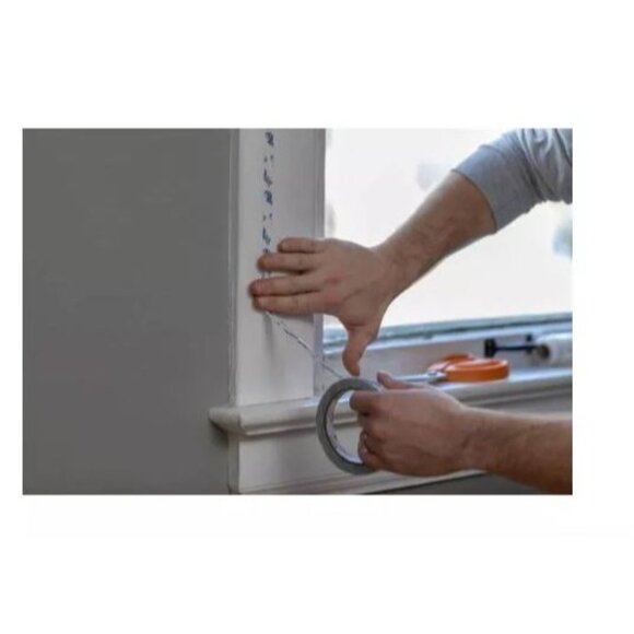 Duck 84" x 120" Max Strength Indoor Window Film Insulation Kit 2 Pack - Picture 9 of 12